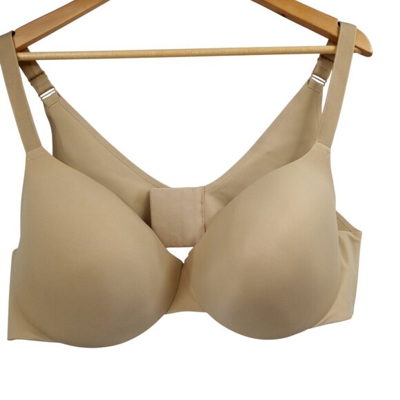 Cacique Beige Full Coverage Lined Underwire Bra Size 46D Stretch Adjustable - Picture 1 of 10